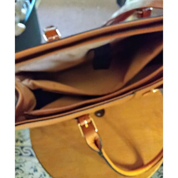 Large Brown Faux Leather Tote Bag With Dual Straps & Adjustable Shoulder Strap - Picture 10 of 10